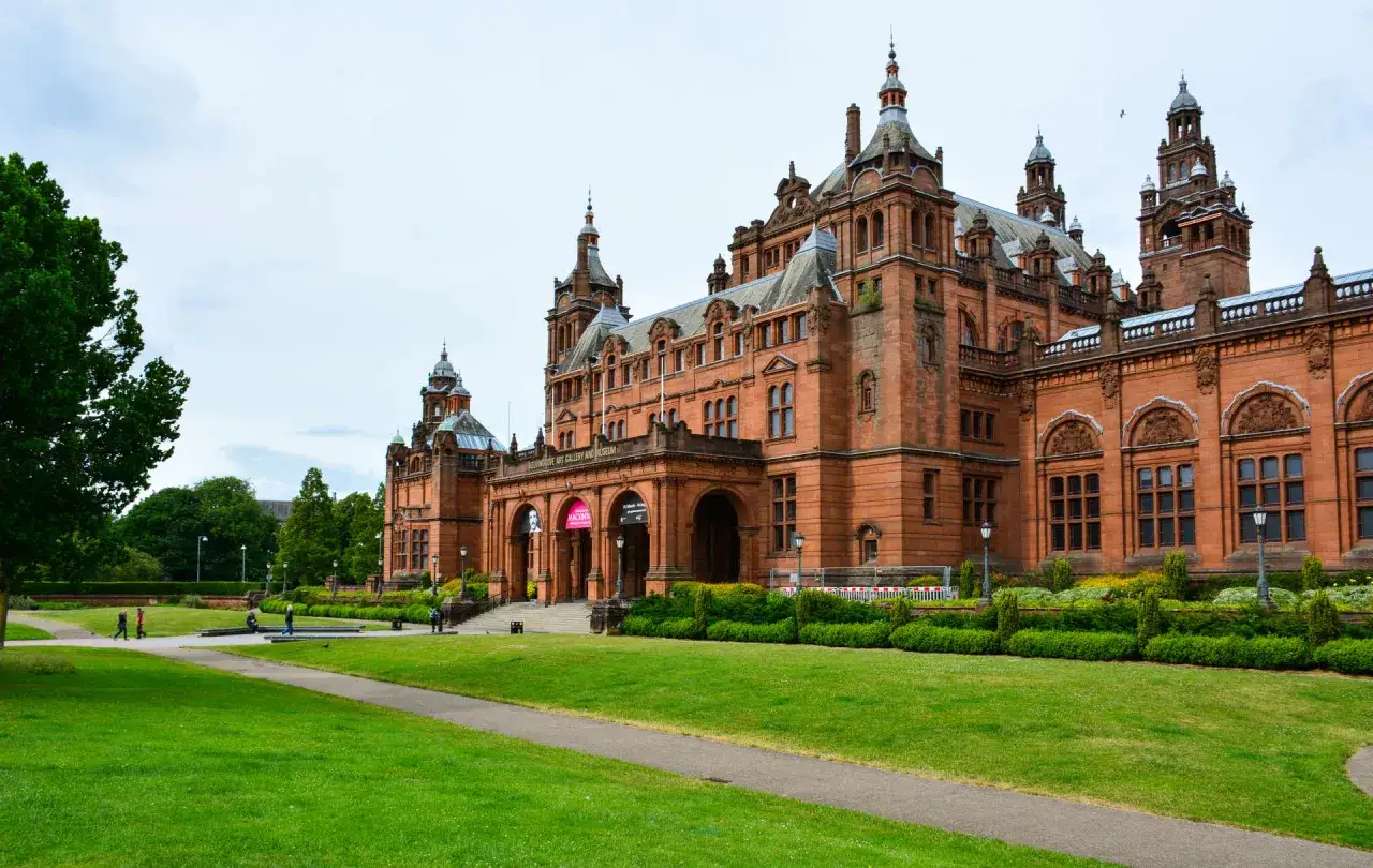 Kelvingrove Art Gallery and Museum, ein Muss, wenn man in Glasgow ist. Hier kann man Kunst und Geschichte entdecken.